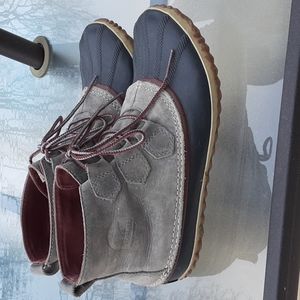 Sorel Out & About boots